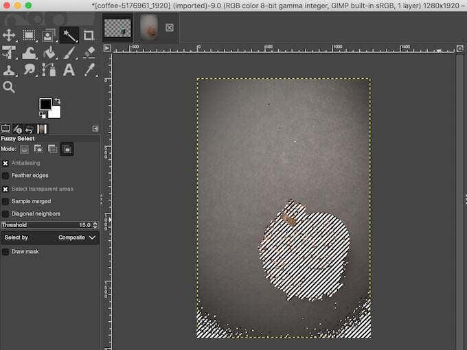03_fuzzy-select_selection - Online Tech Tips How to Create a Transparent Background in GIMP image 4 - 03_fuzzy-select_selection