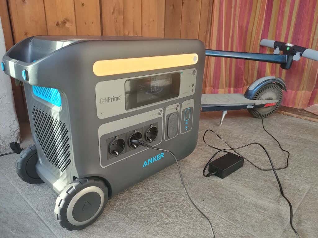 anker-powerhouse-767-portable-power-station-review-12-compressed - Online Tech Tips Performance & Features image - anker-powerhouse-767-portable-power-station-review-12-compressed