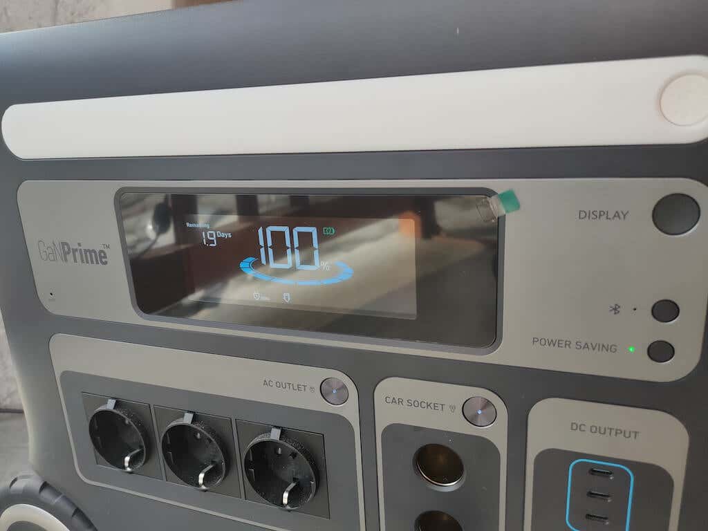 anker-powerhouse-767-portable-power-station-review-9-compressed - Online Tech Tips Design and Unpacking image 5 - anker-powerhouse-767-portable-power-station-review-9-compressed