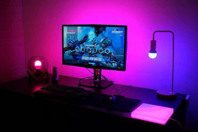 LIFX - Online Tech Tips Philips Hue Vs LIFX: Which Should I Buy? image - LIFX
