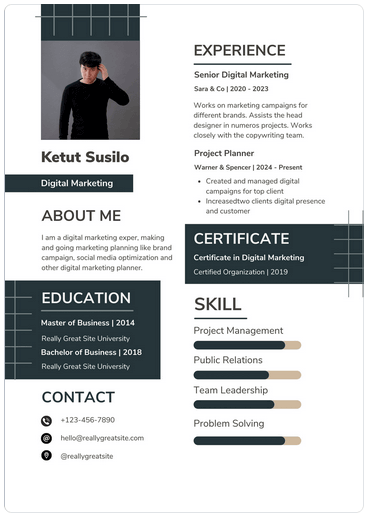 12-canva-resume-templates-for-any-profession-12-compressed - Online Tech Tips Simple Modern Resume Template image - 12-canva-resume-templates-for-any-profession-12-compressed