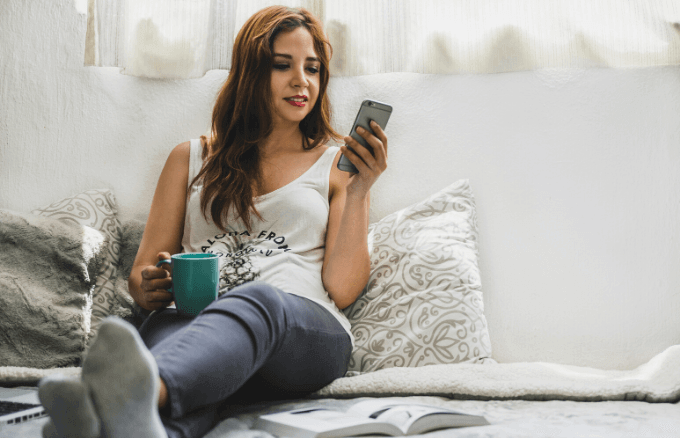 setup-voicemail-messages-smartphone-access-messages-iphone - Online Tech Tips How To Set Up Voicemail On iPhone image - setup-voicemail-messages-smartphone-access-messages-iphone